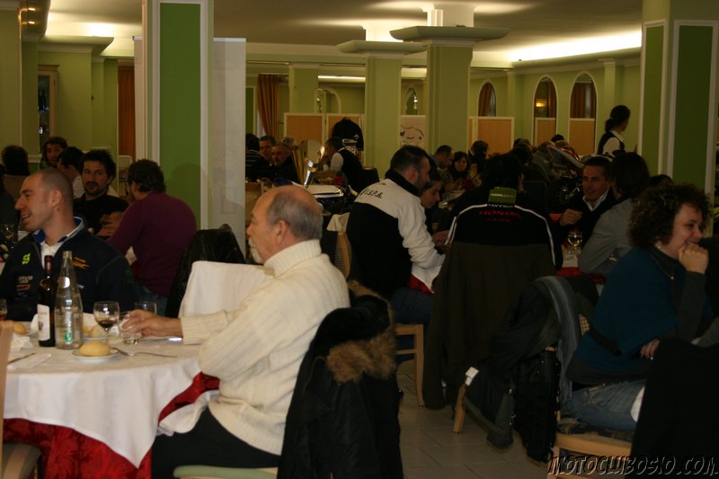 pranzo sociale 2010 015.jpg