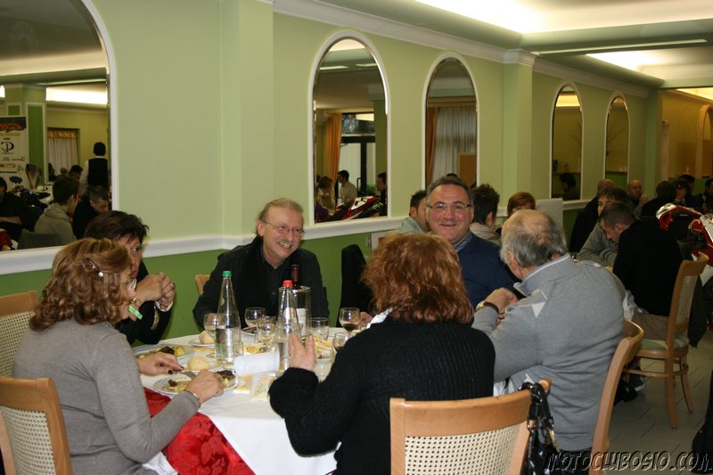 pranzo sociale 2010 028.jpg